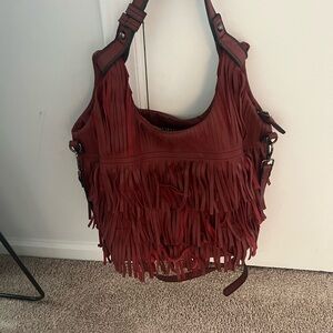 Chic Fringed Burgundy Shoulder Bag